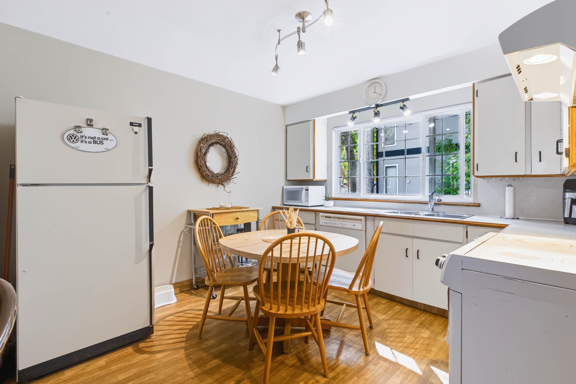 Property photo 124