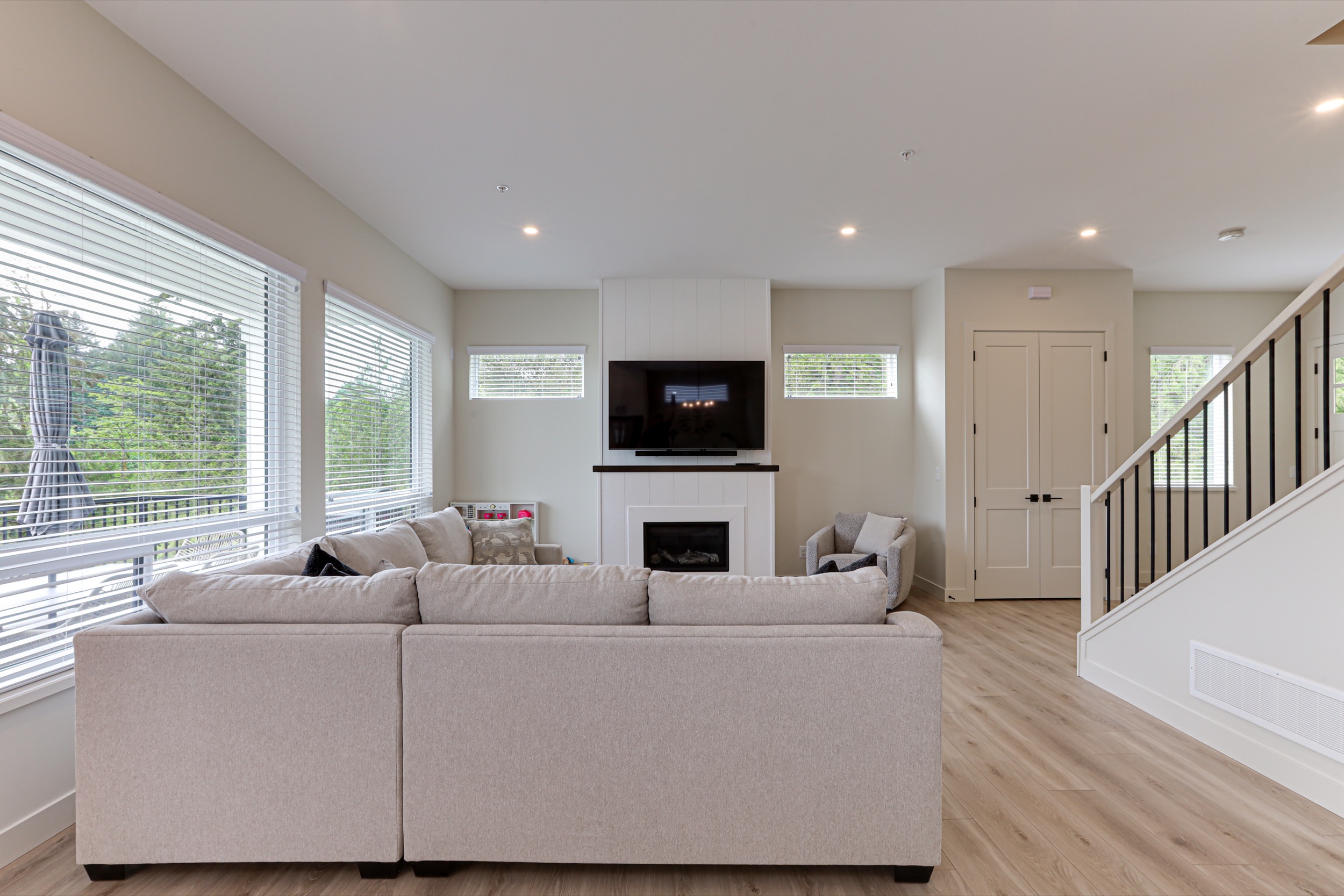 Property photo 105