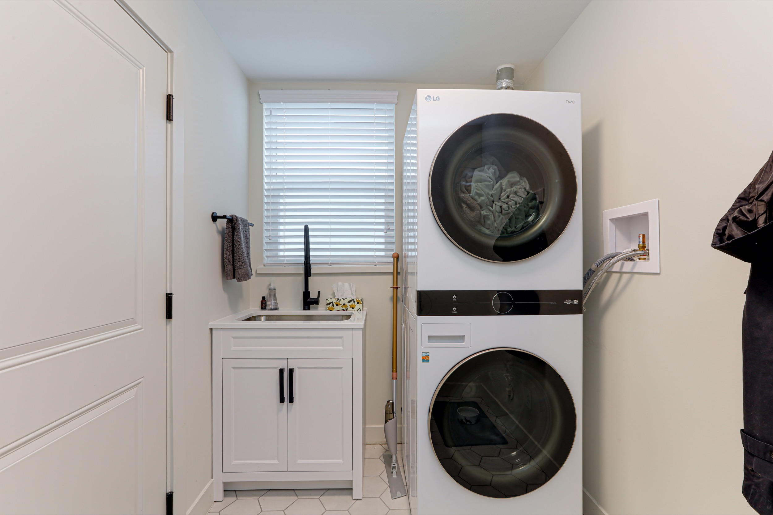 Property photo 119