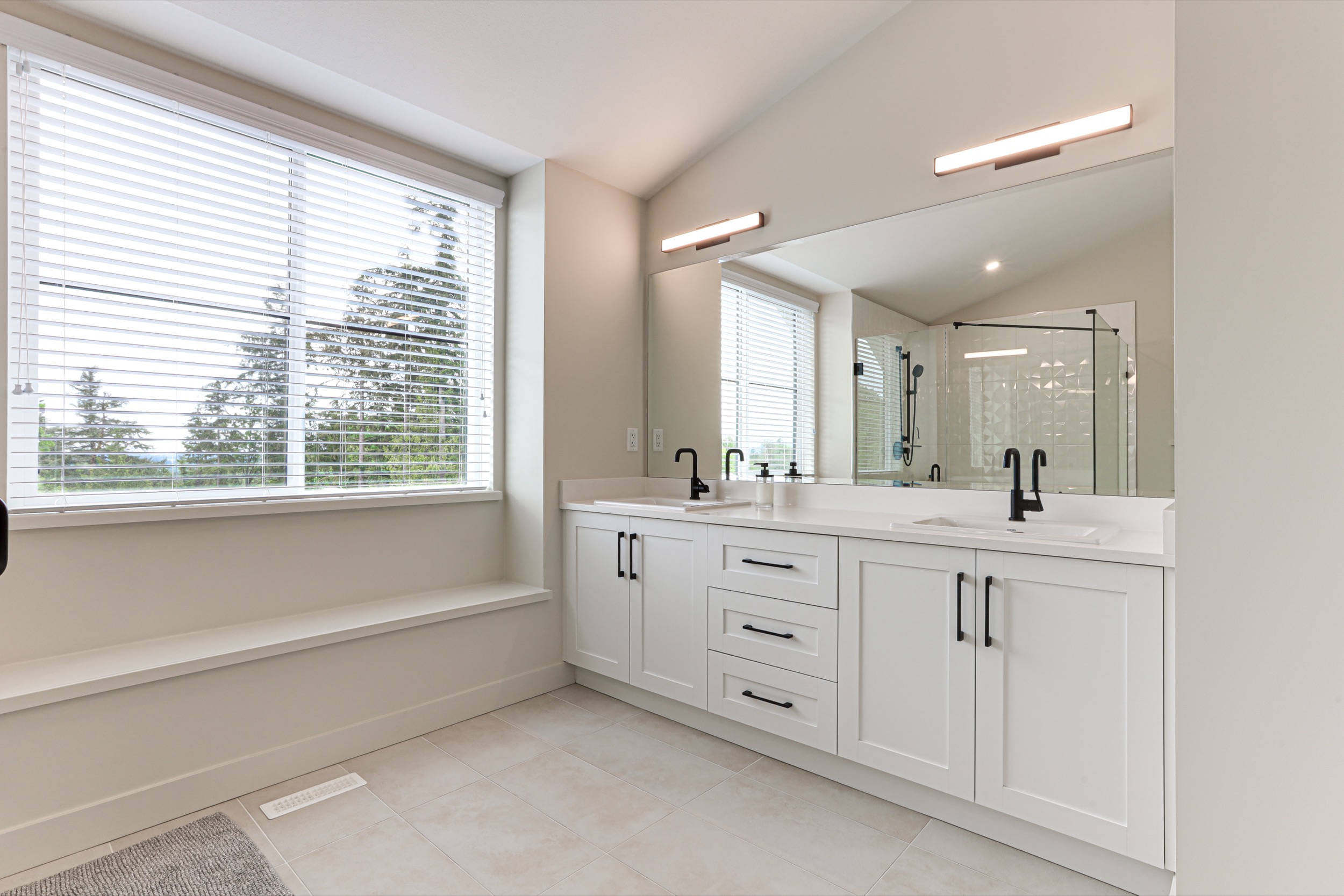 Property photo 127