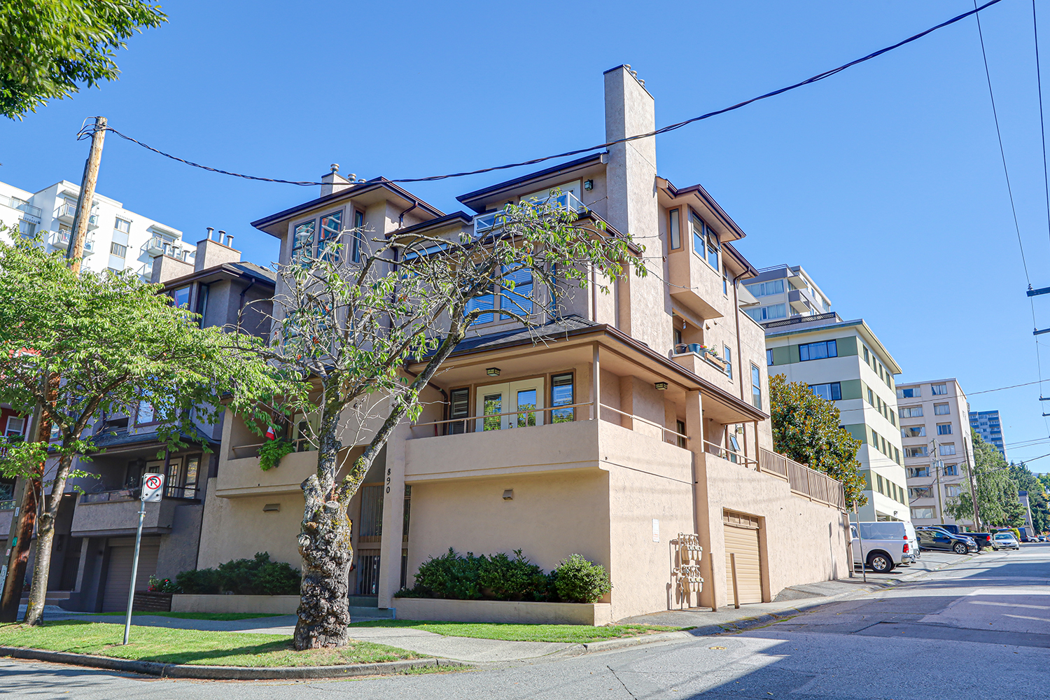 Property photo 100