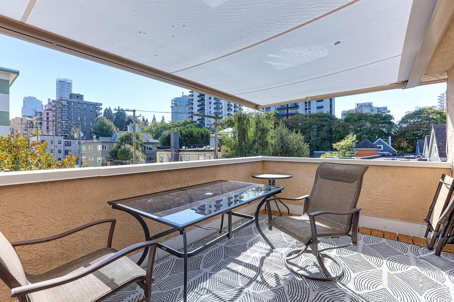 Property photo 126