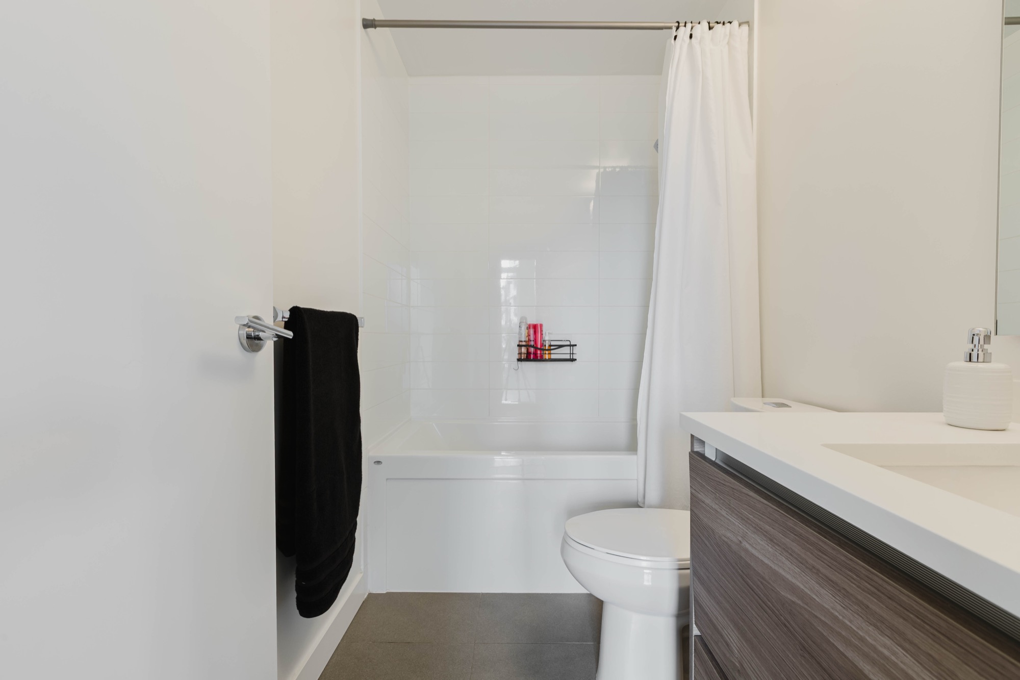 Property photo 124