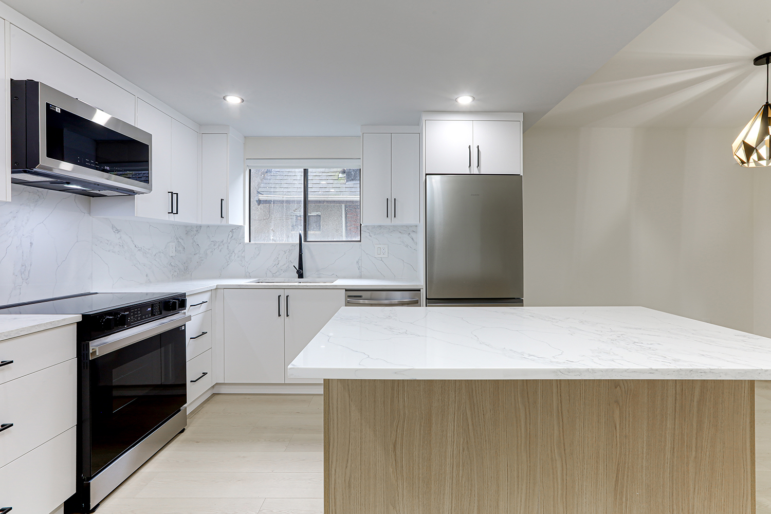Property photo 114