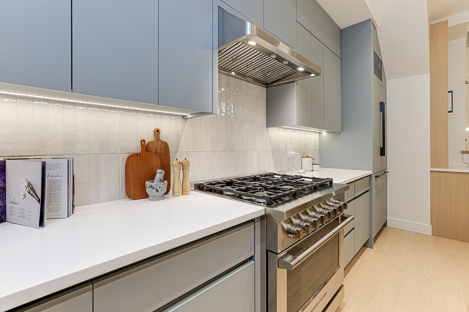 Property photo 128