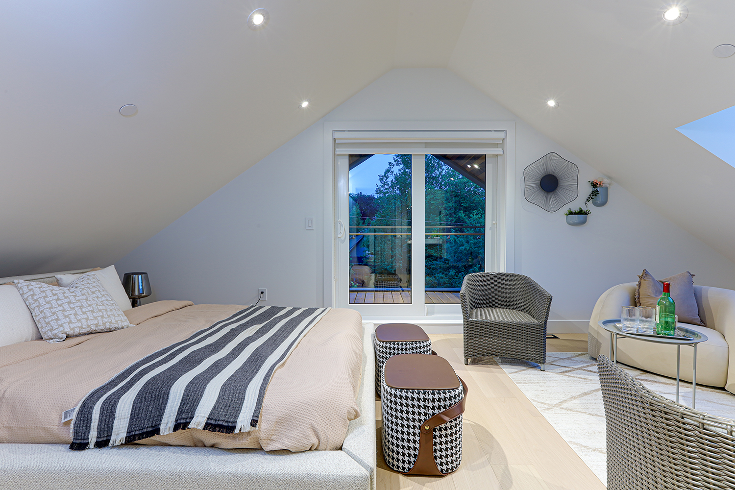 Property photo 141