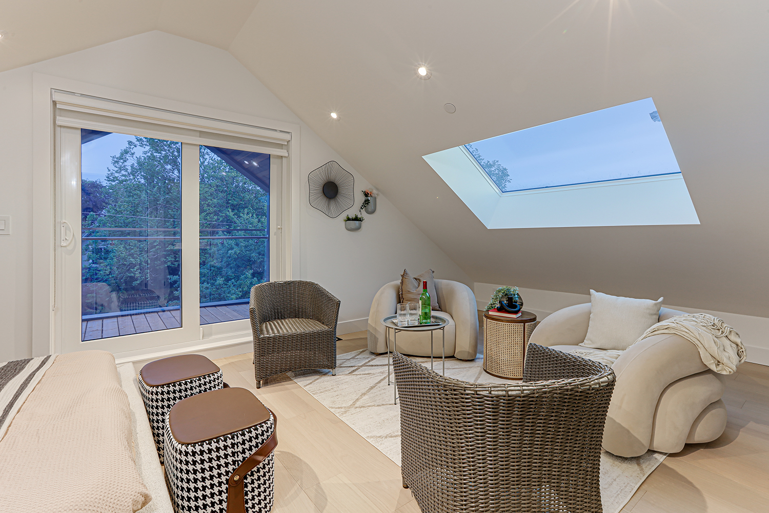 Property photo 144