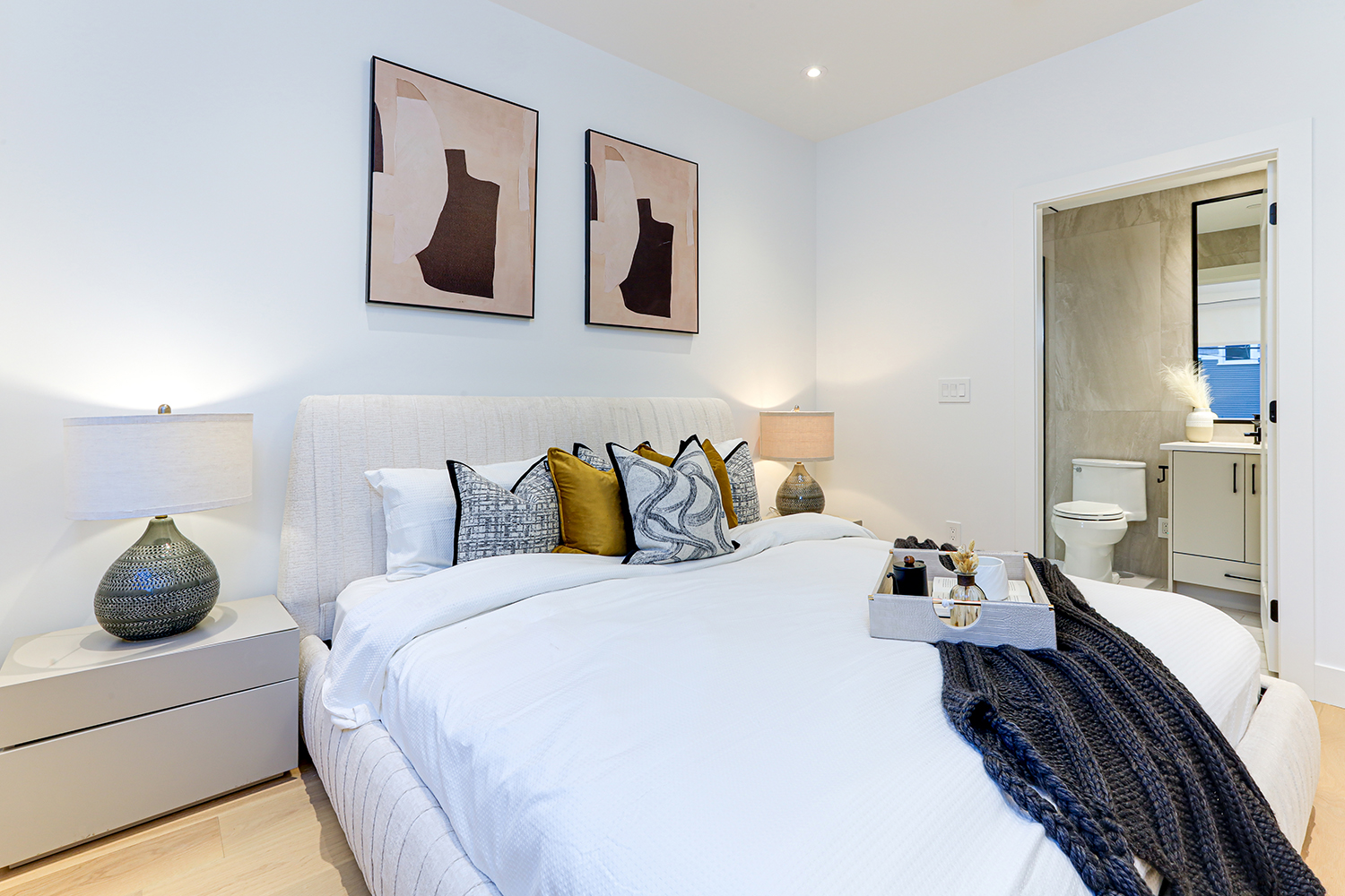 Property photo 125