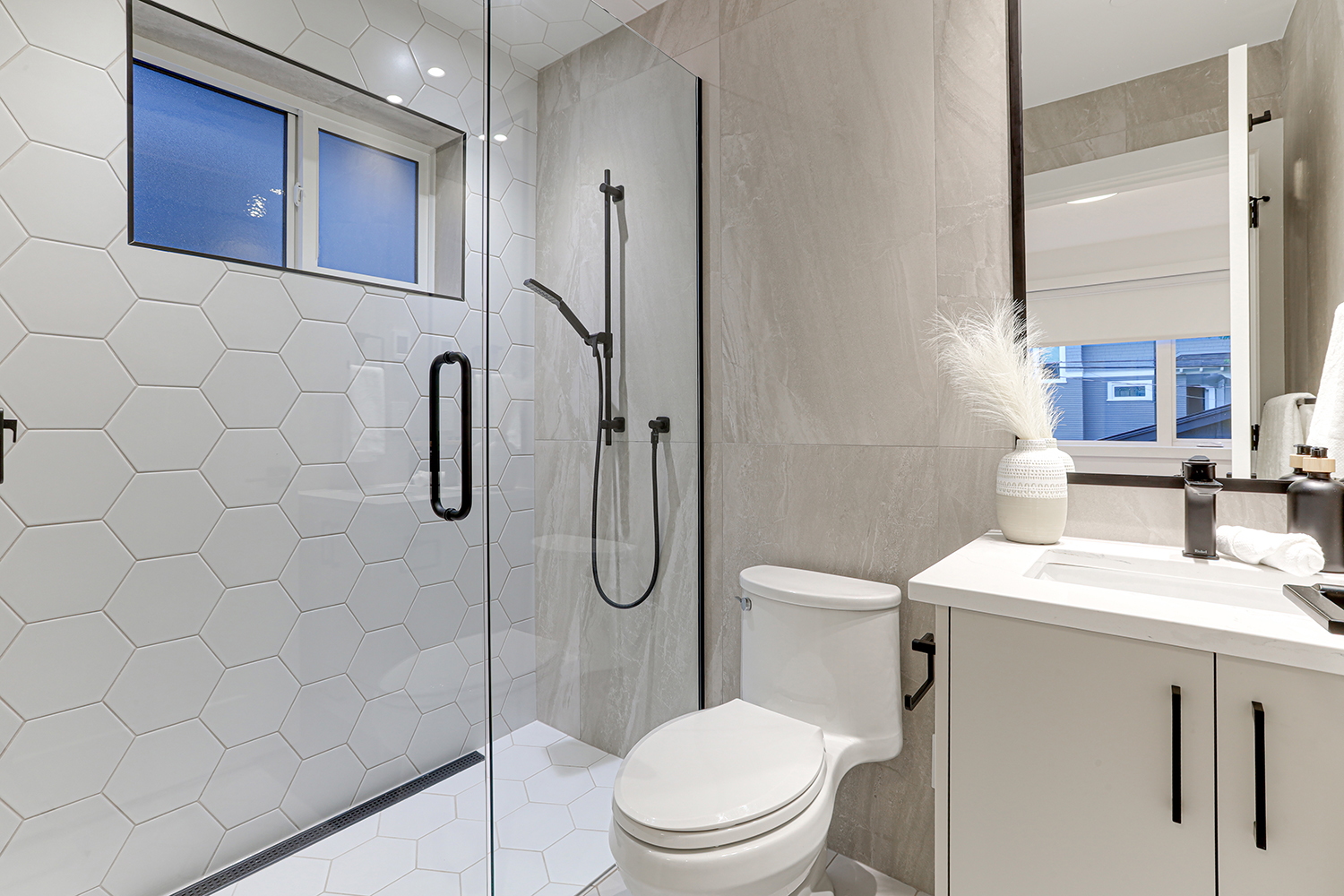 Property photo 126