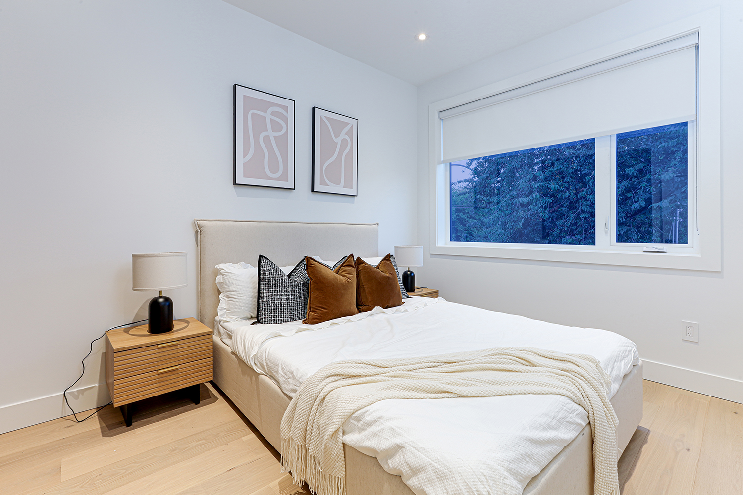 Property photo 128