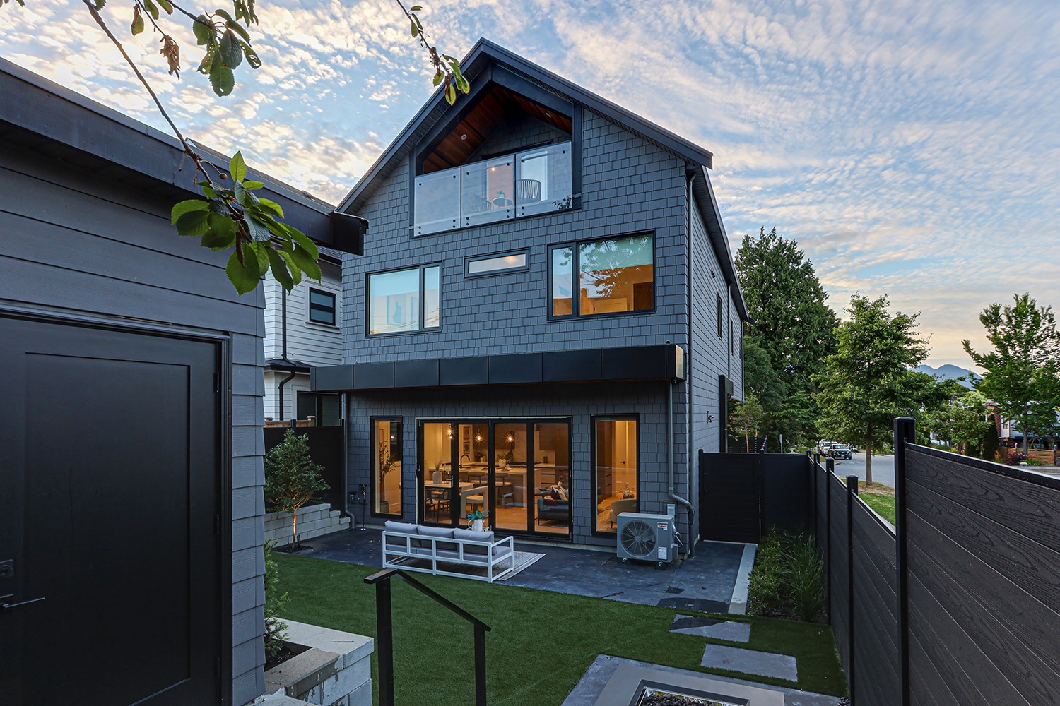 Property photo 144