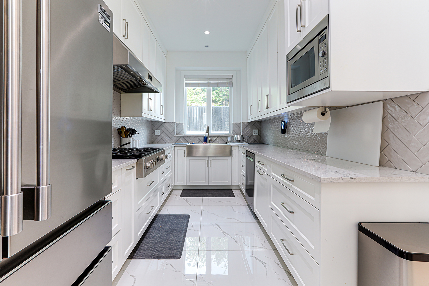Property photo 128