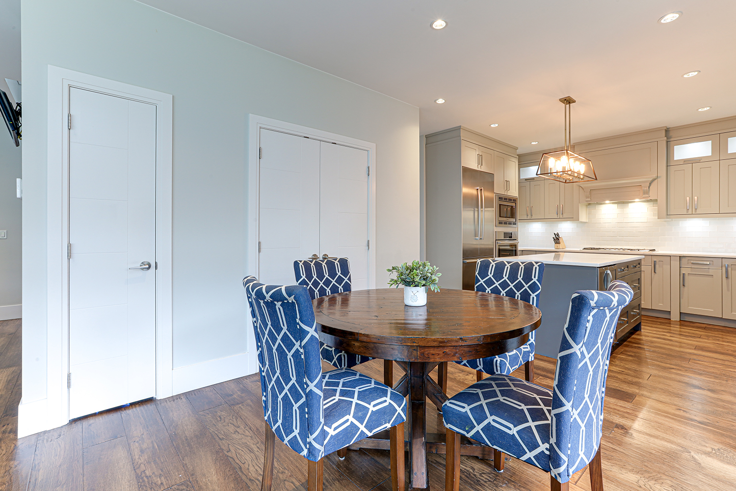 Property photo 122