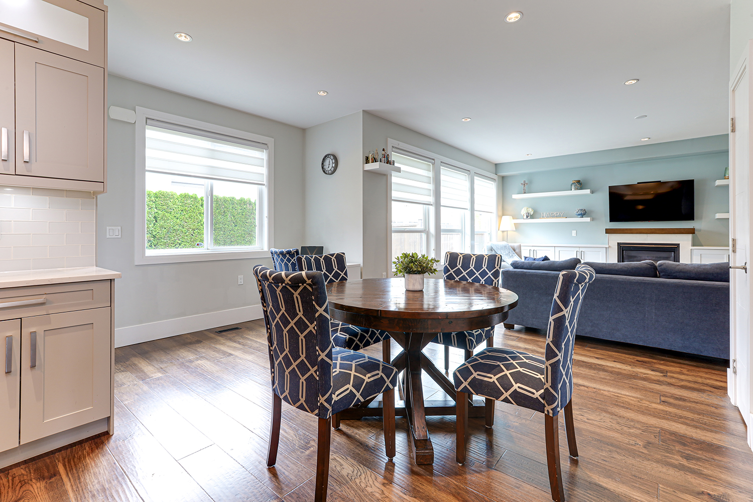 Property photo 124