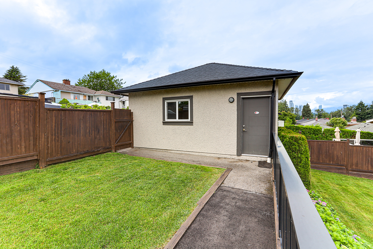 Property photo 159