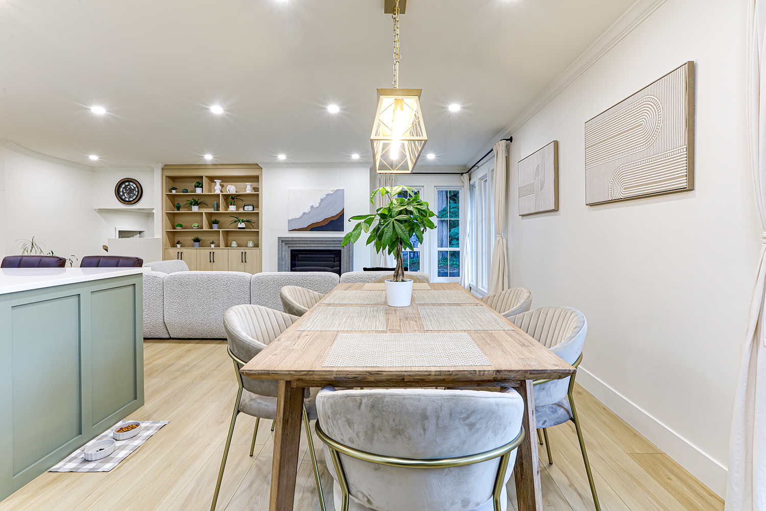 Property photo 125