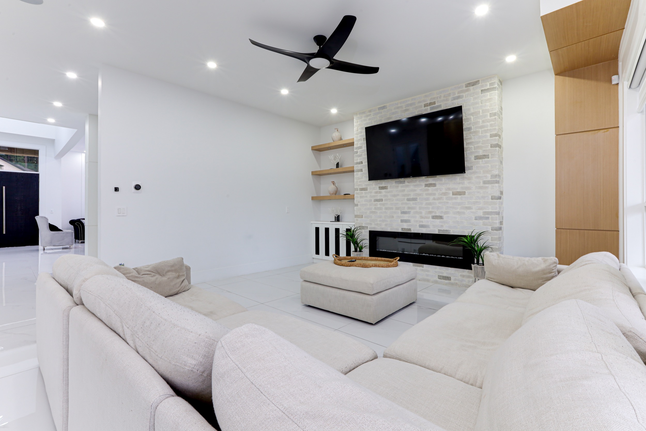 Property photo 114