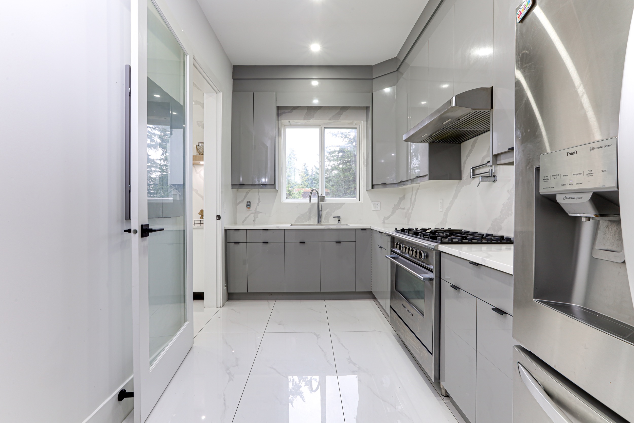 Property photo 125