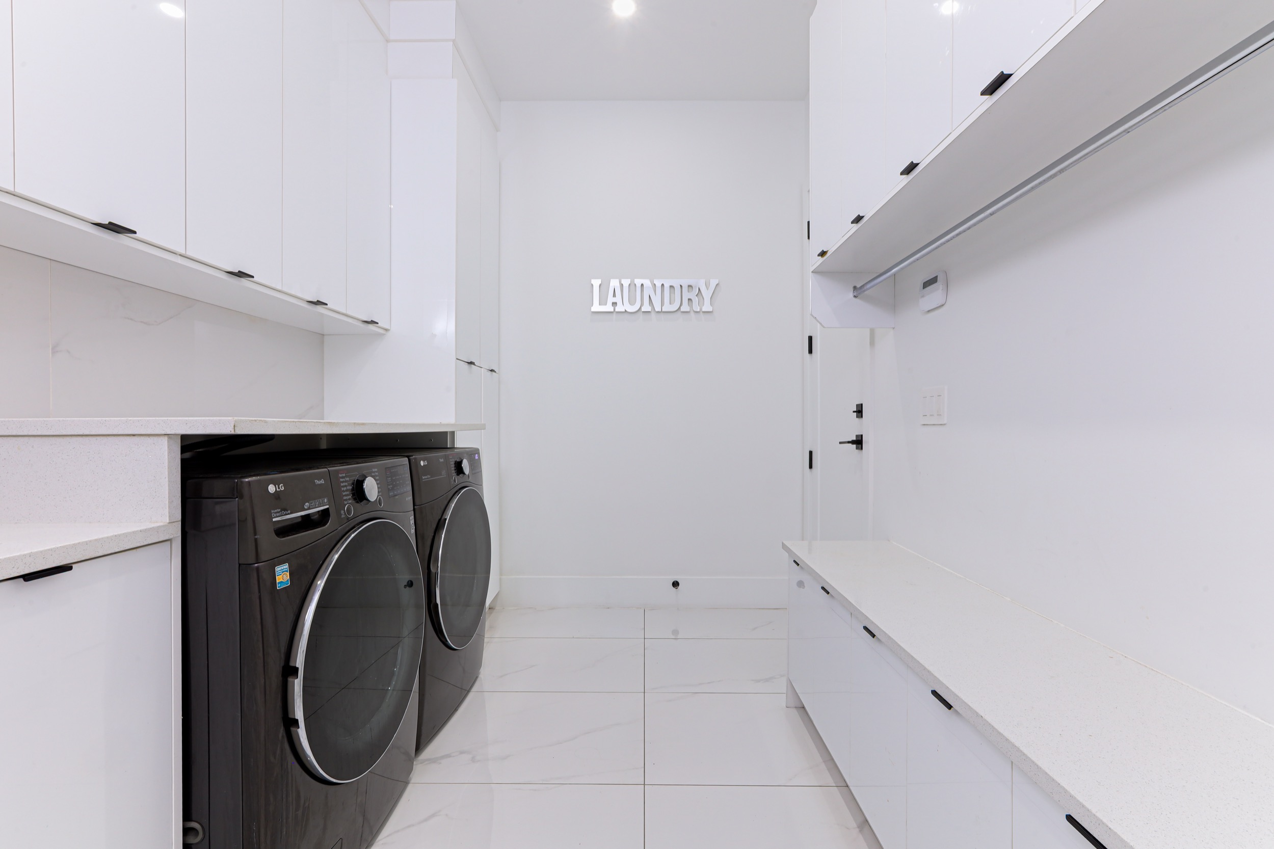 Property photo 128