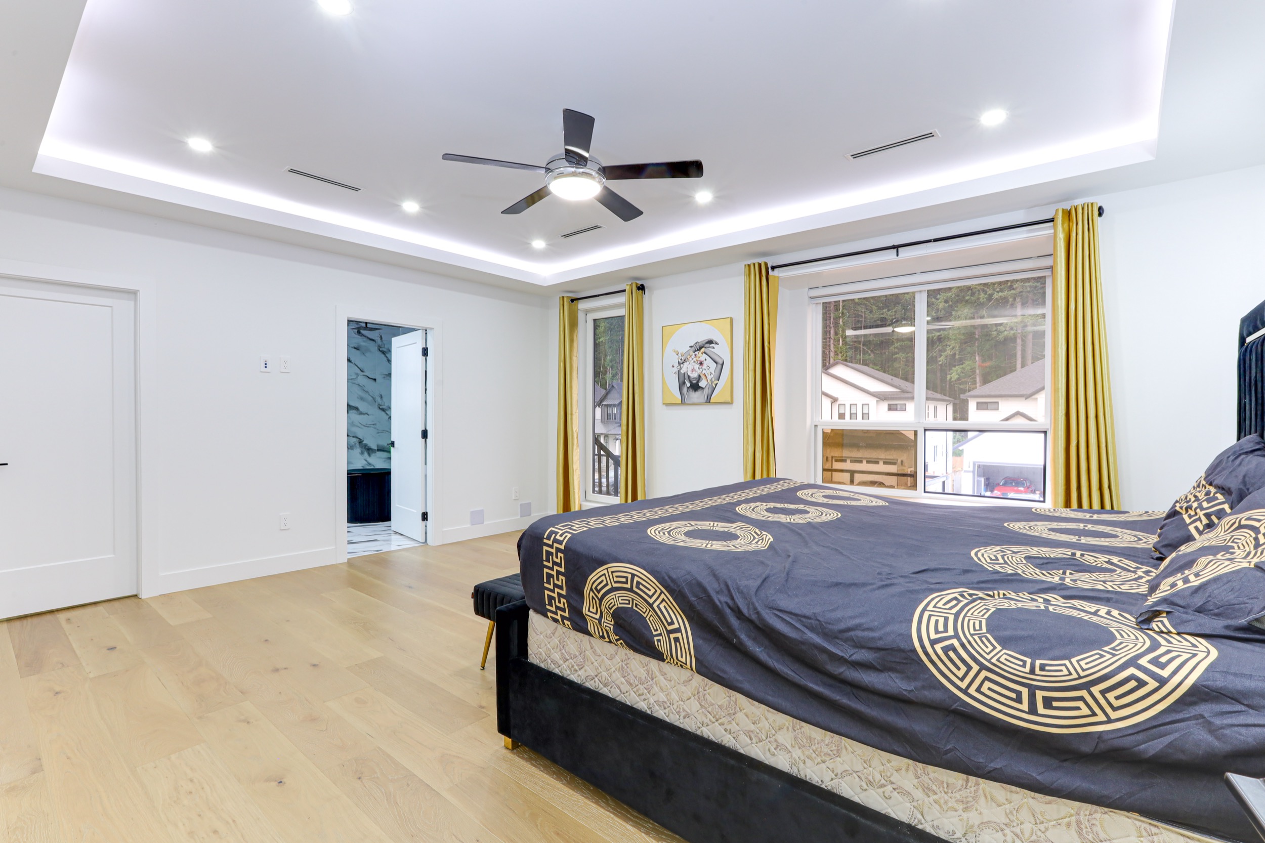 Property photo 135