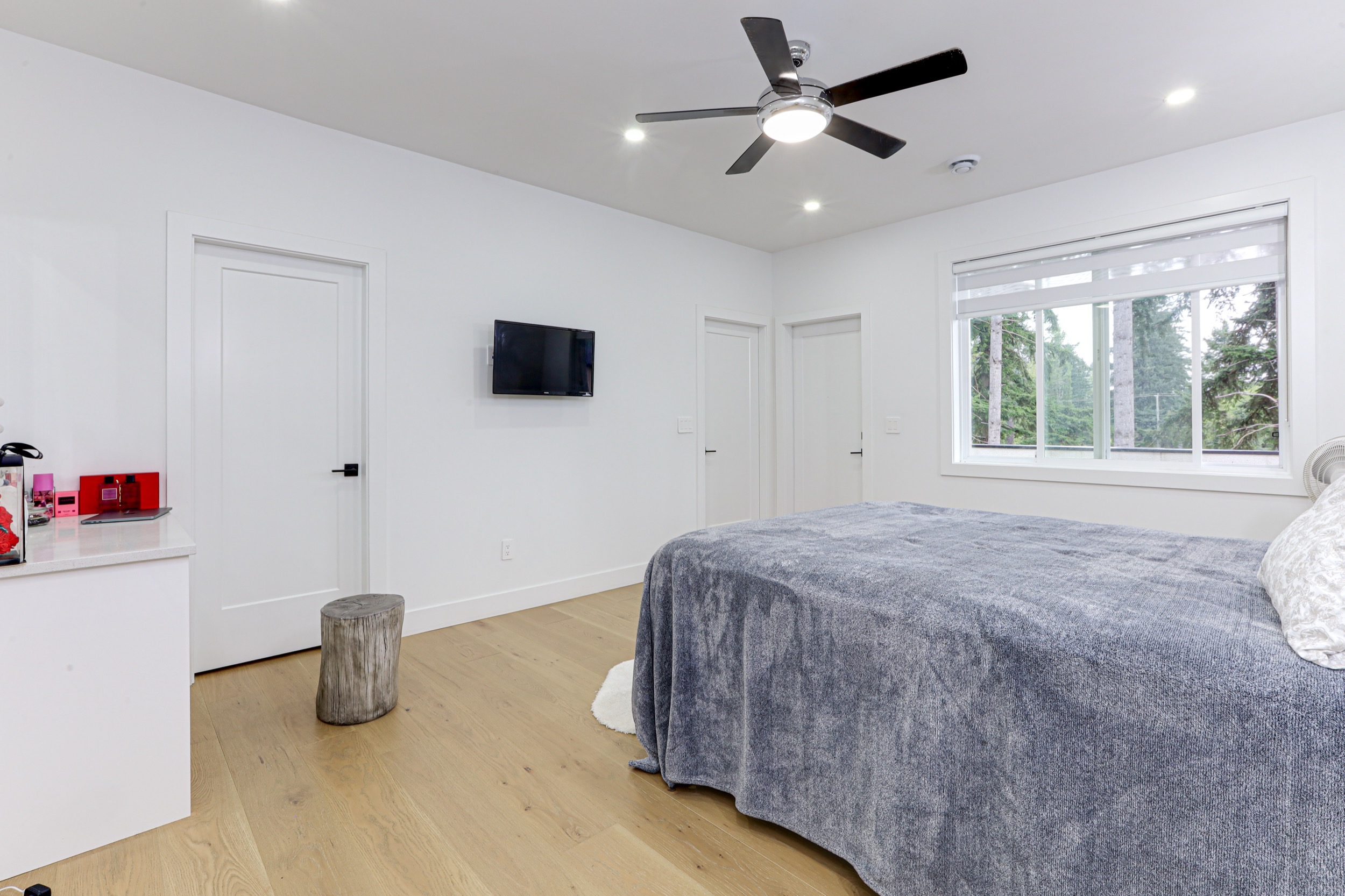 Property photo 145