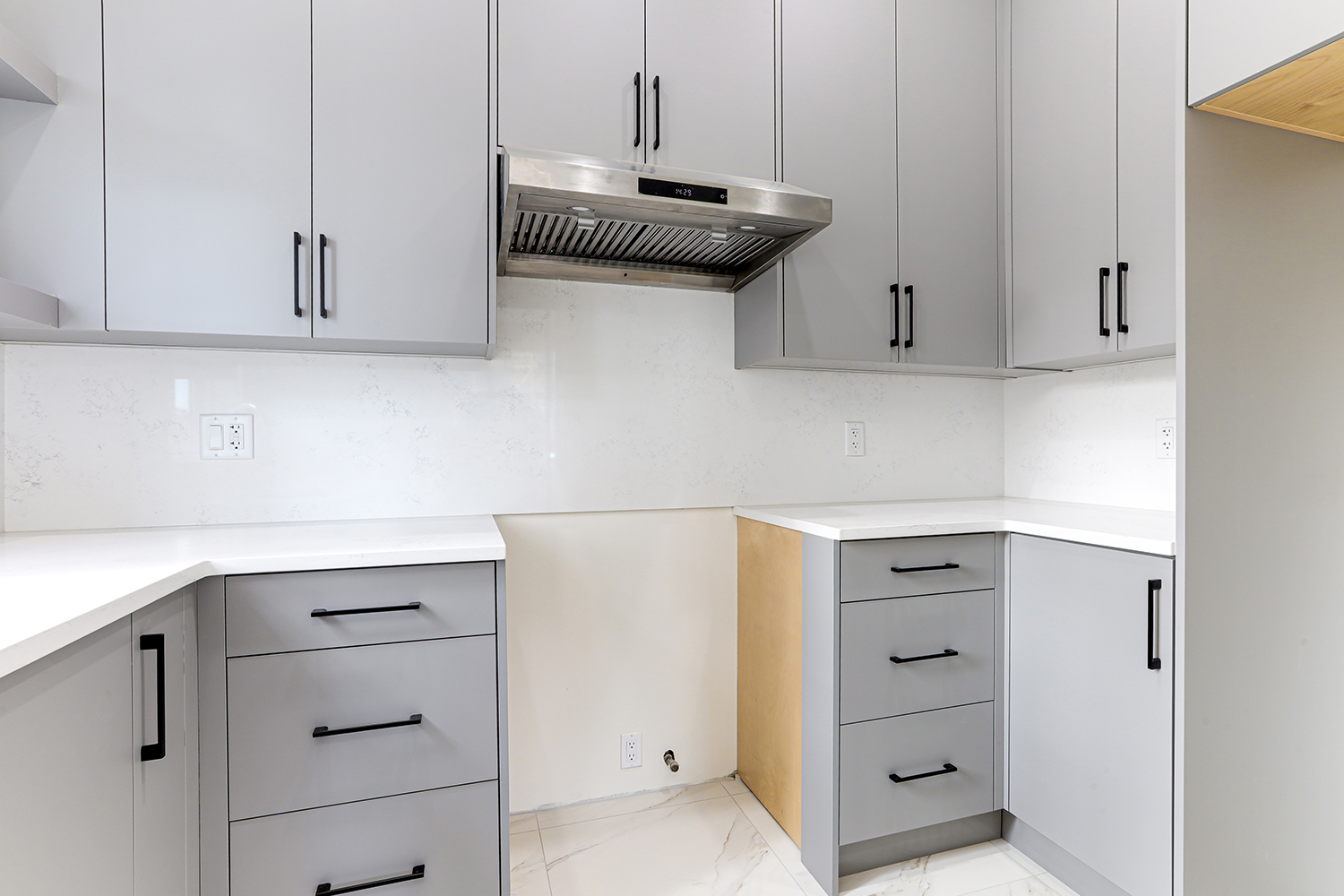 Property photo 123
