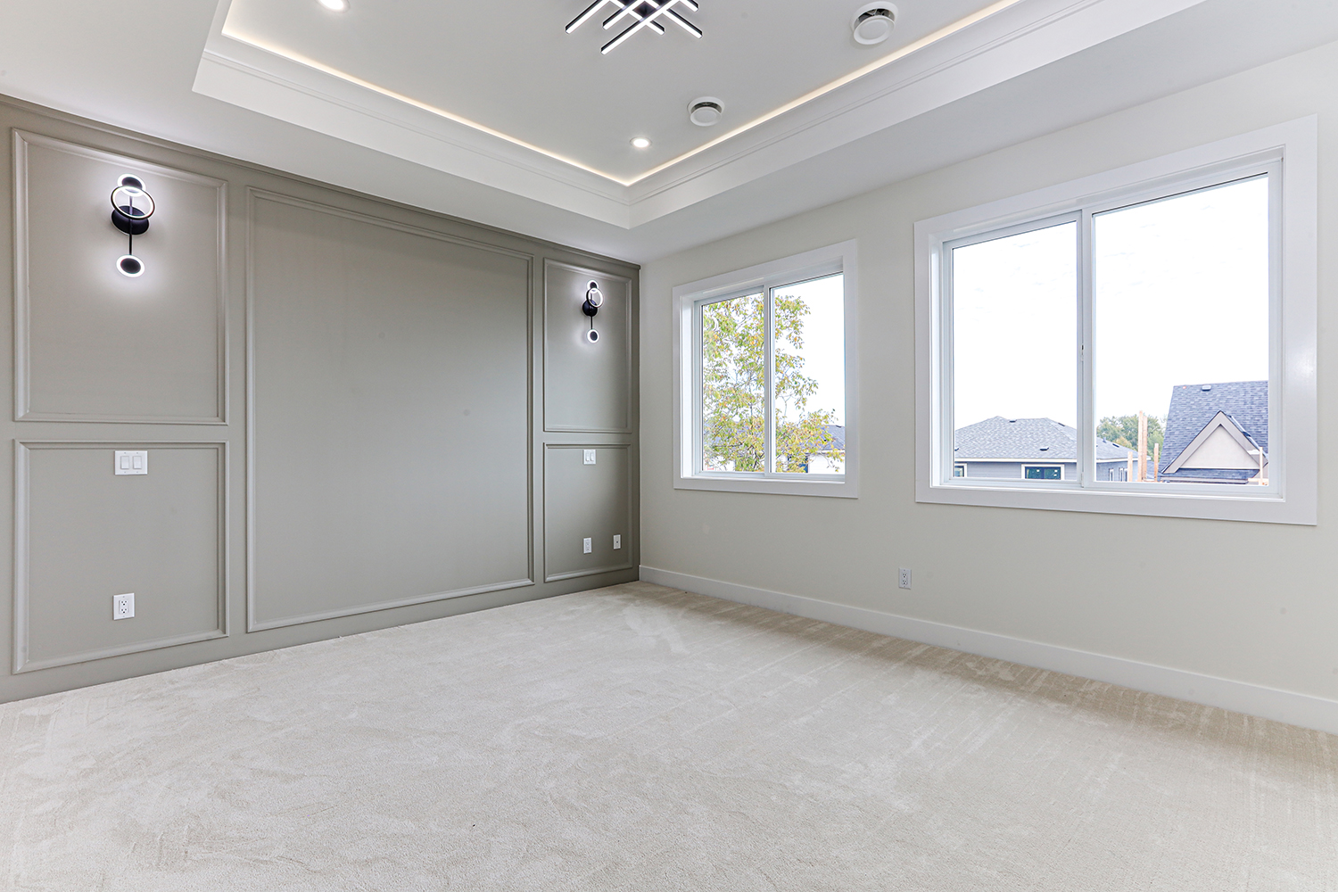 Property photo 128