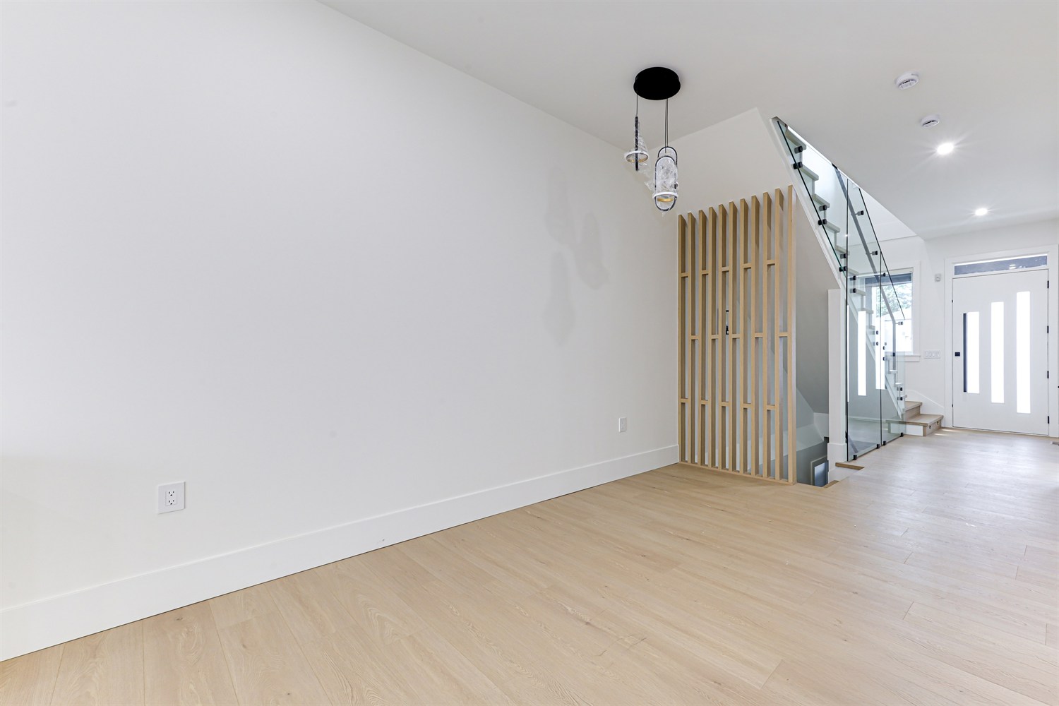 Property photo 112