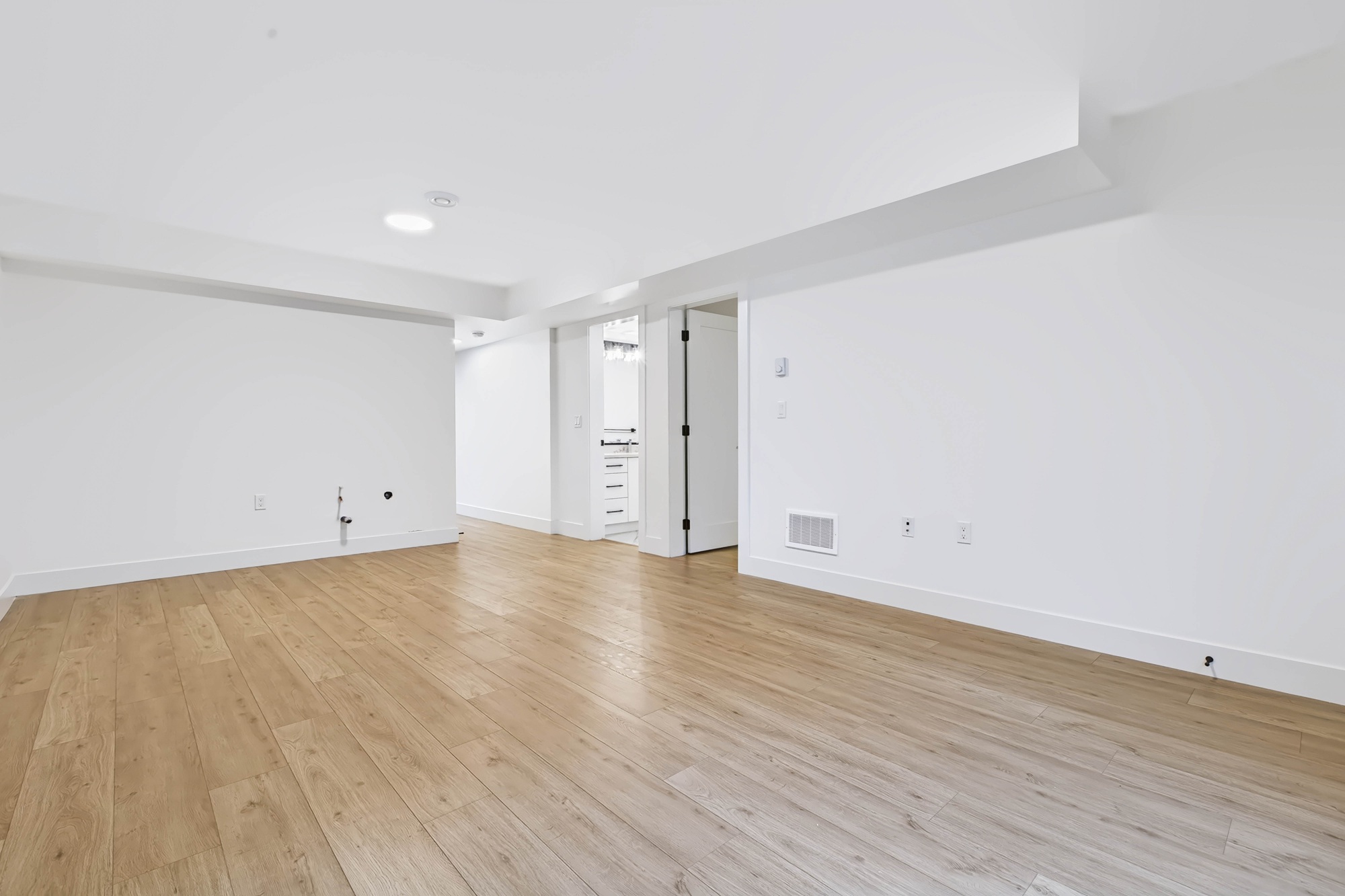 Property photo 137