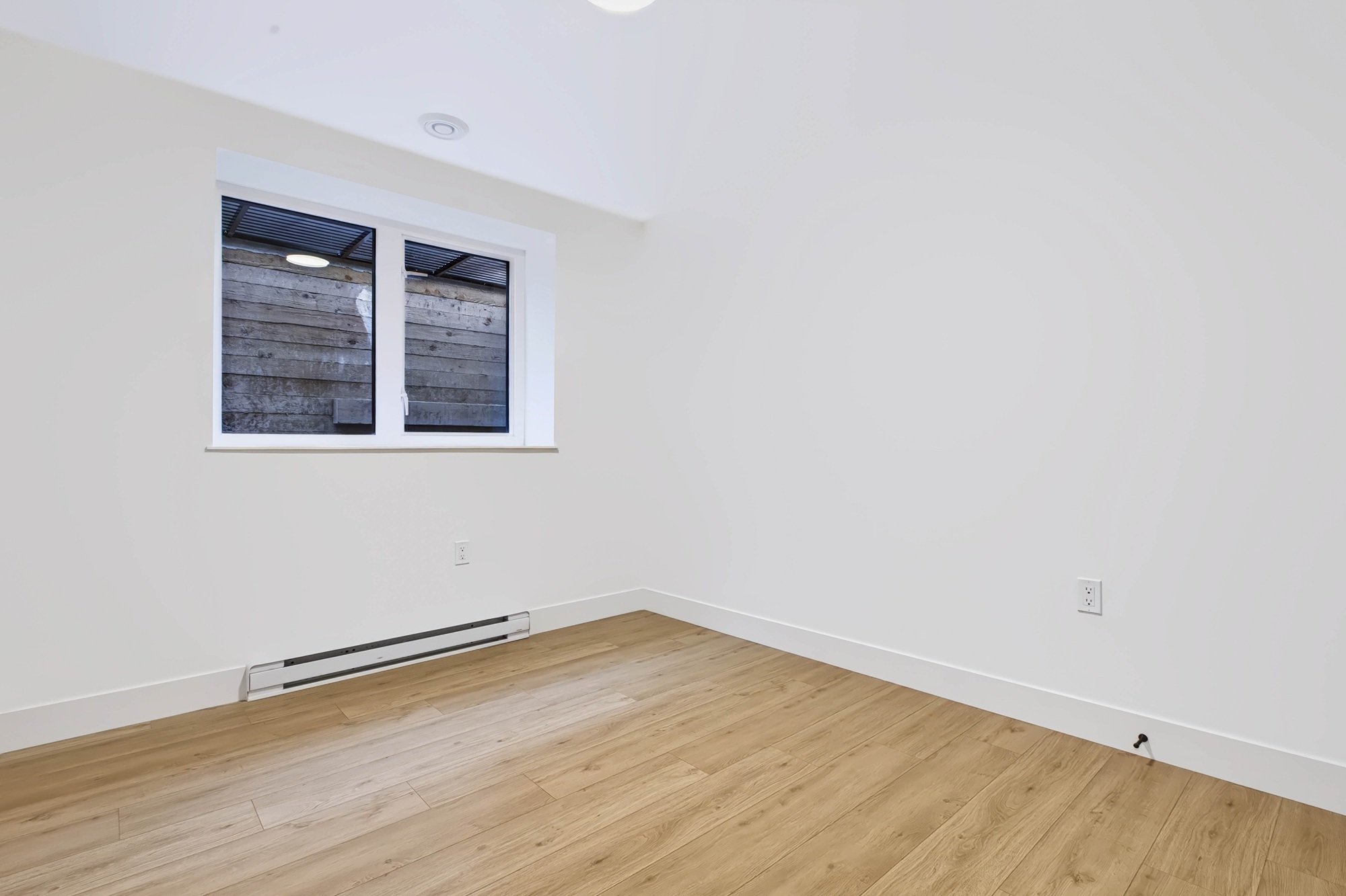 Property photo 140