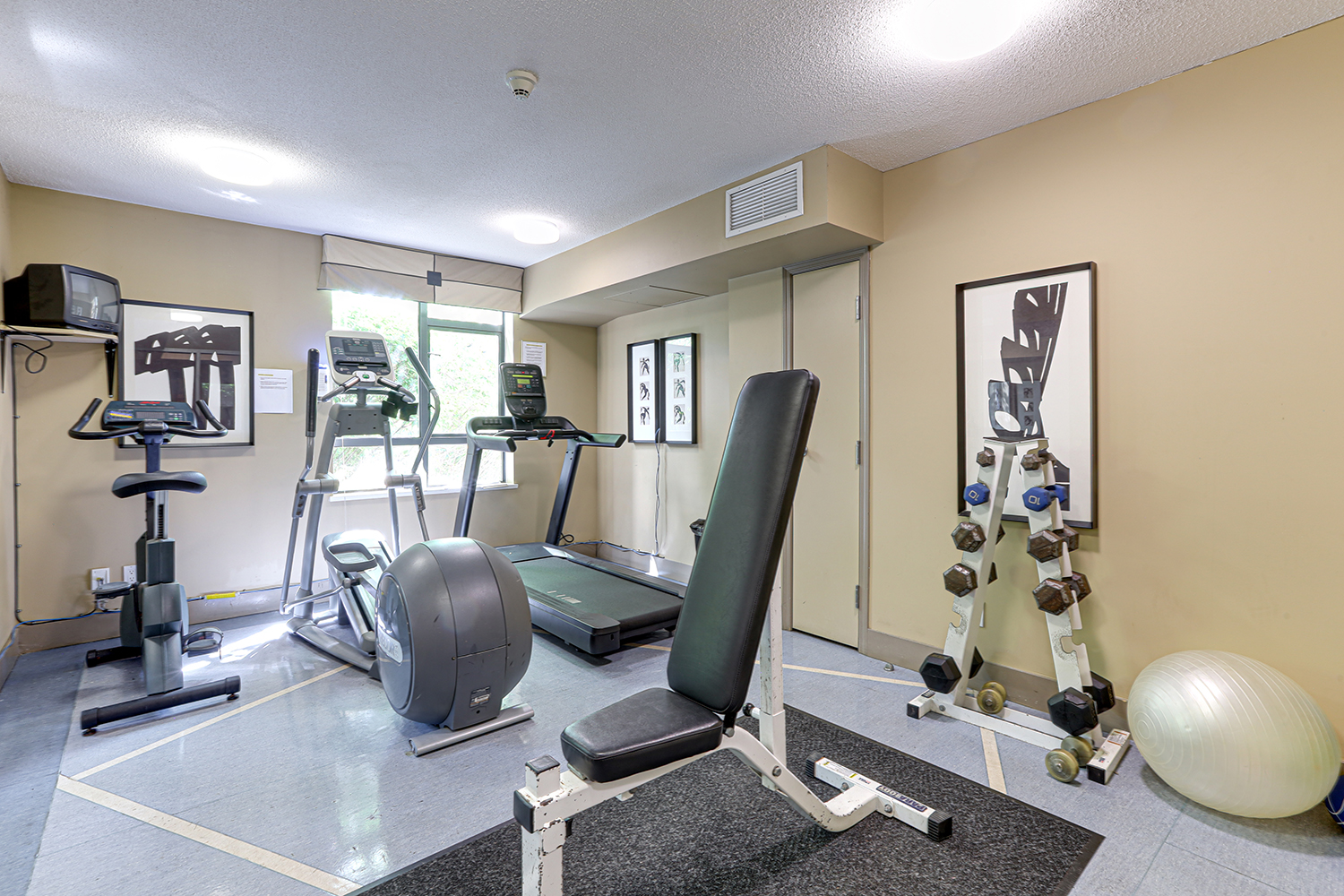 Property photo 119