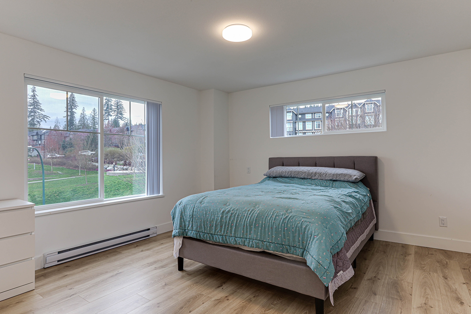 Property photo 123