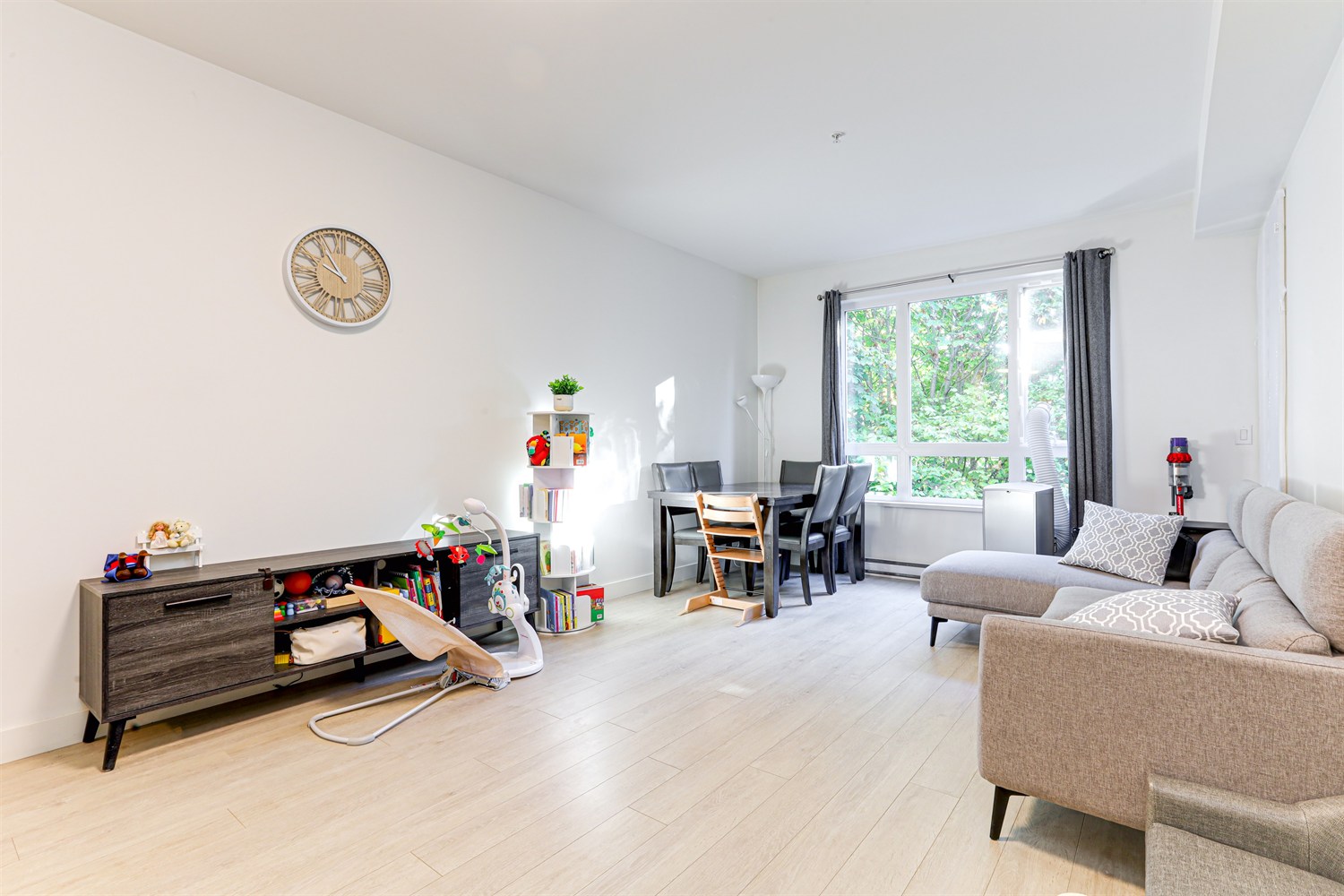 Property photo 103