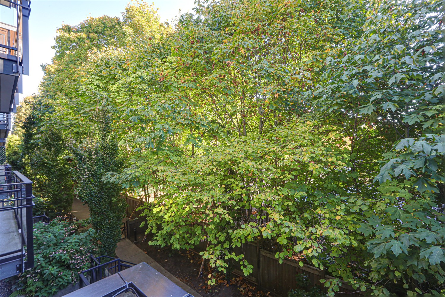 Property photo 121