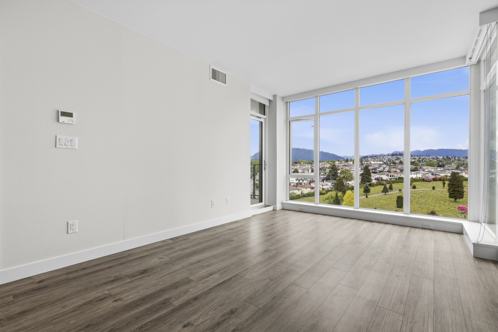 Property photo 102