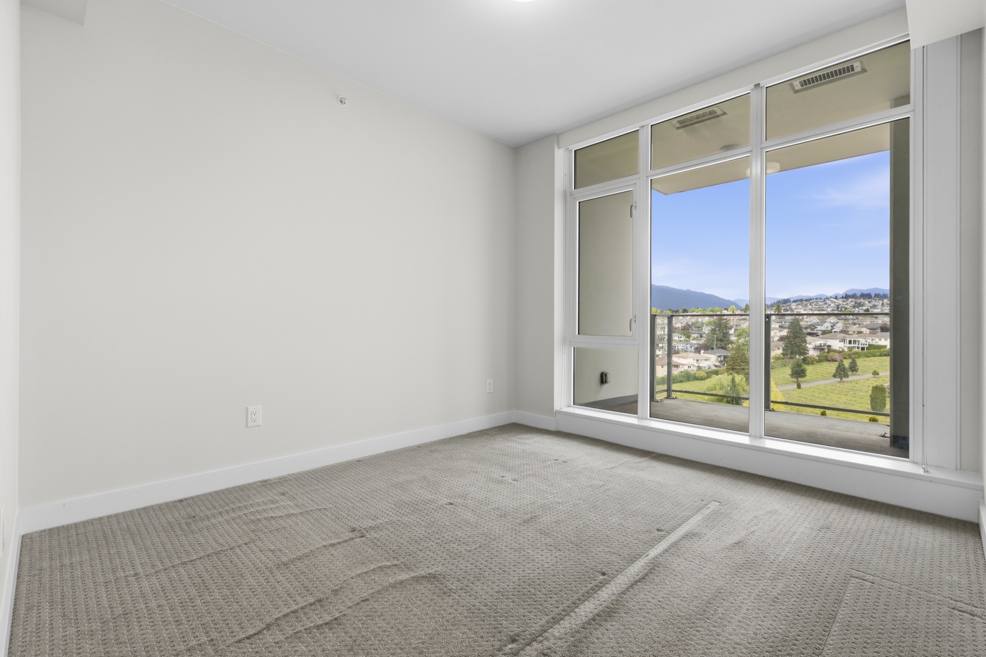 Property photo 110
