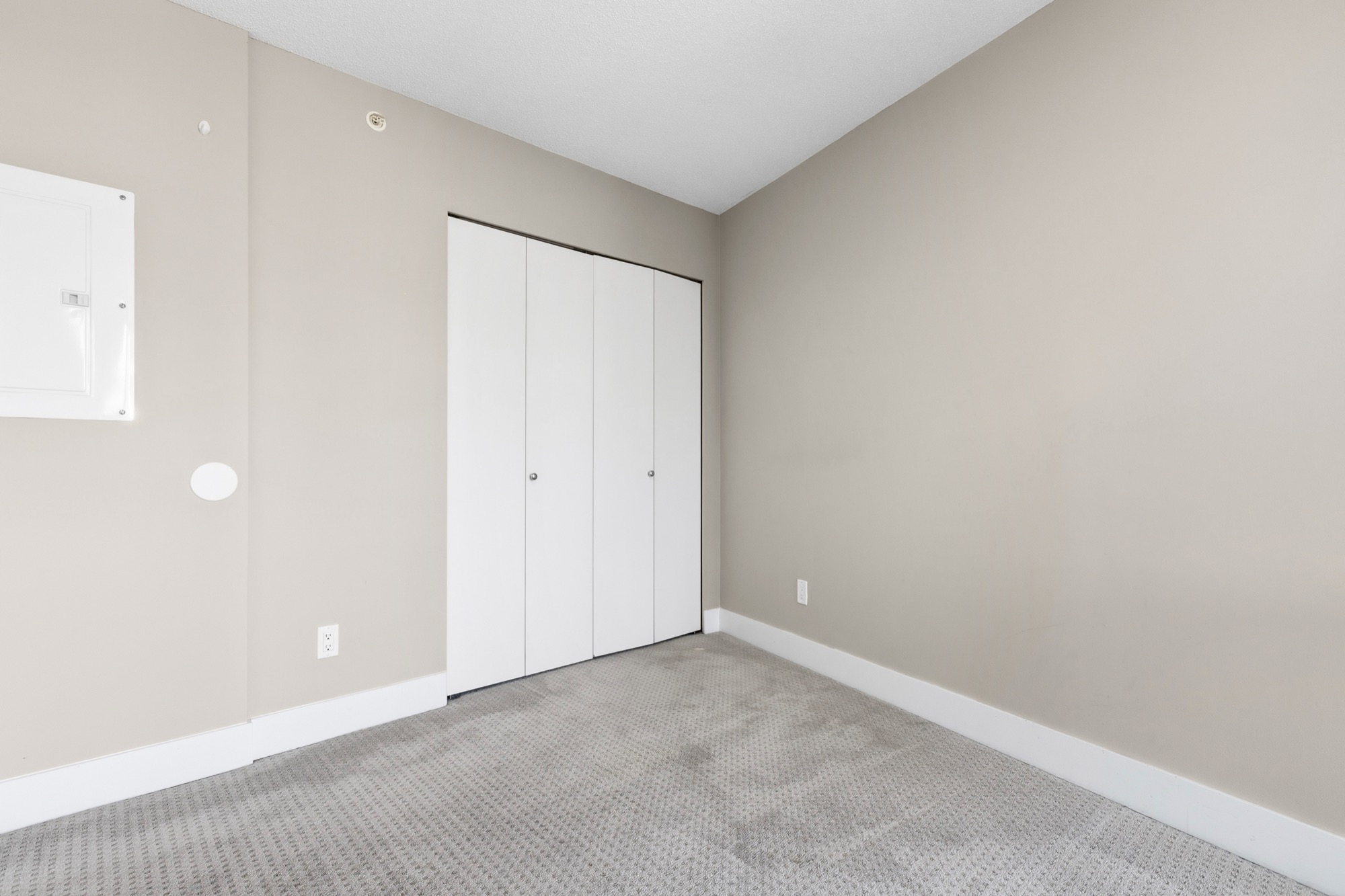 Property photo 119