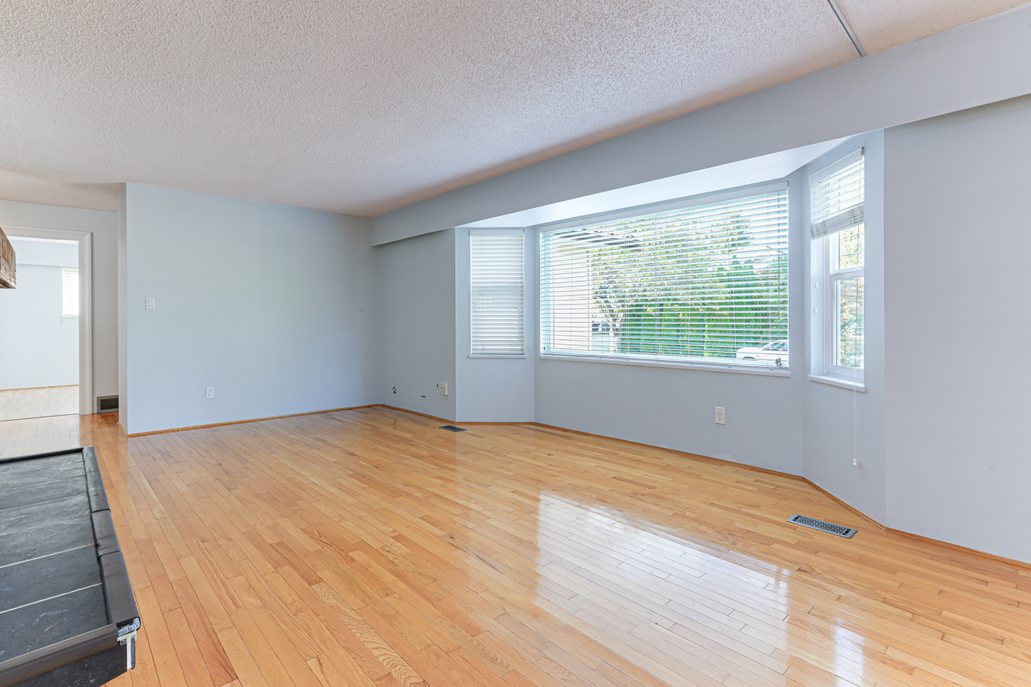 Property photo 105
