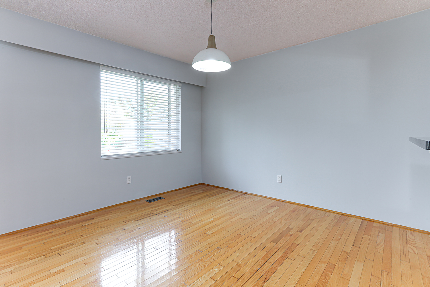 Property photo 110