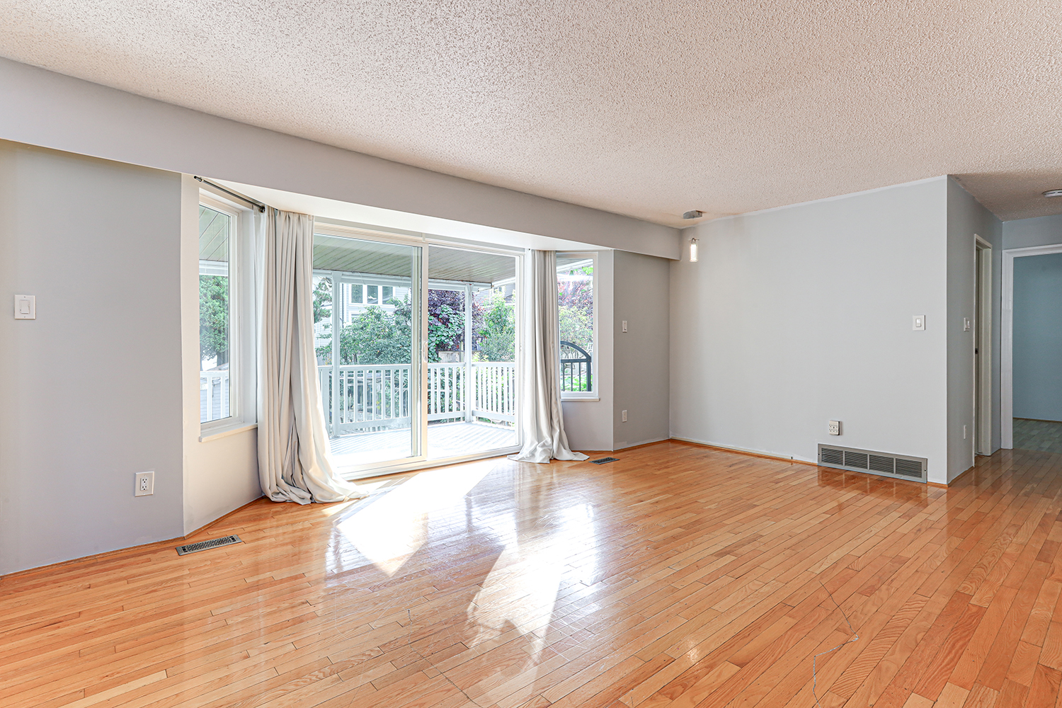 Property photo 116