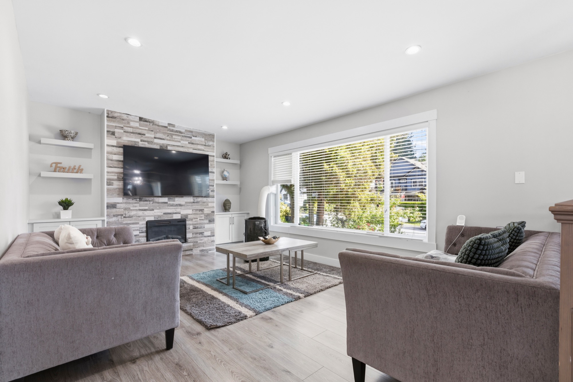 Property photo 104