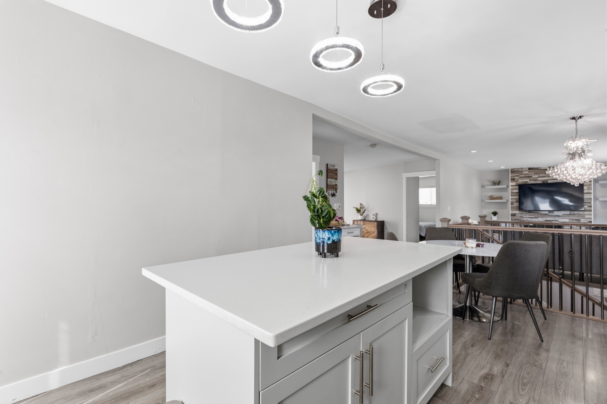 Property photo 111