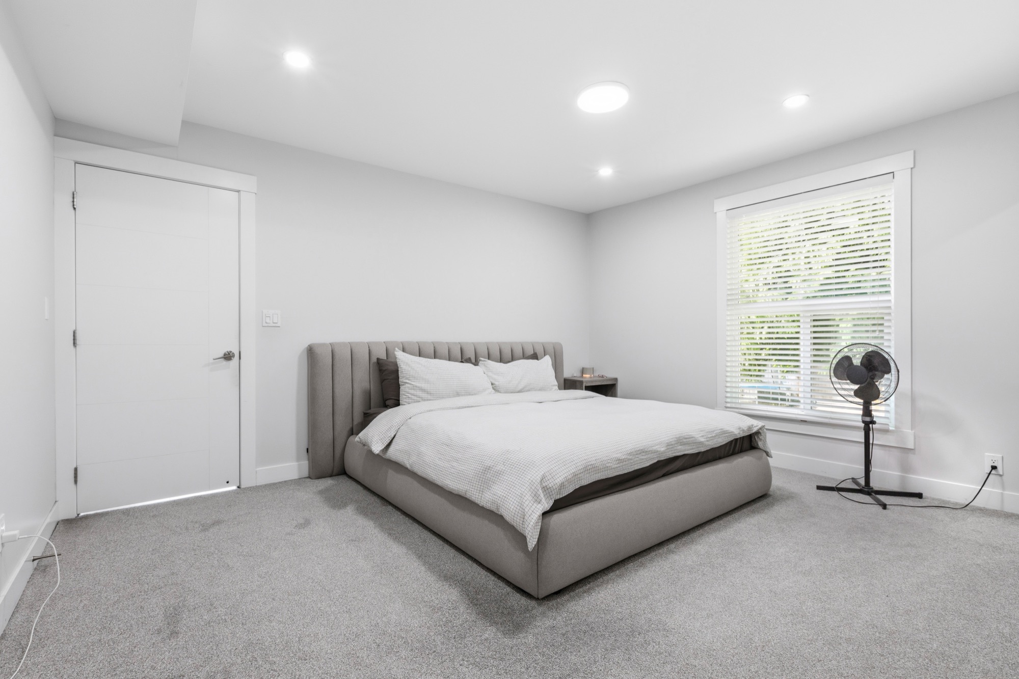 Property photo 119