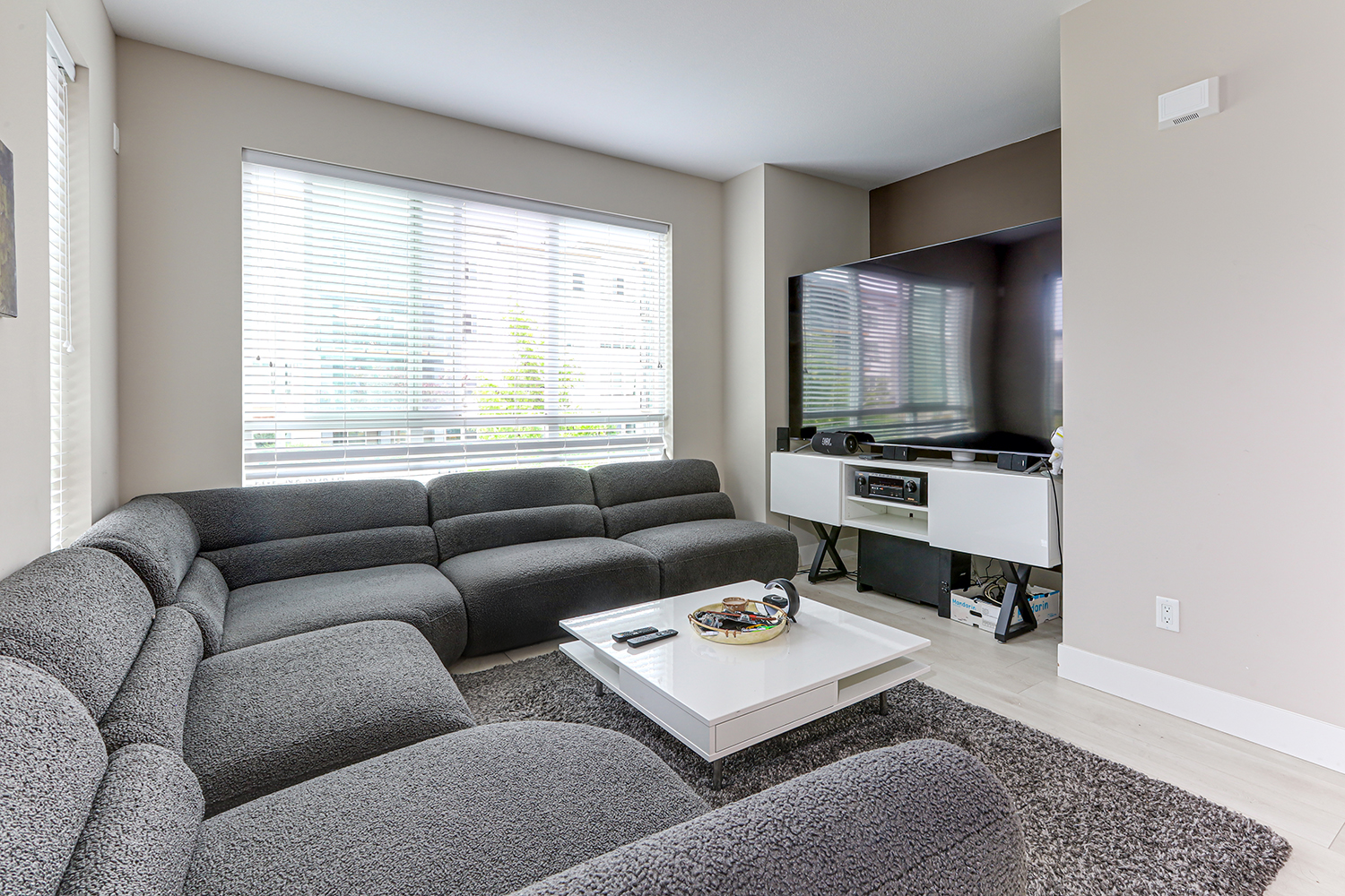 Property photo 106