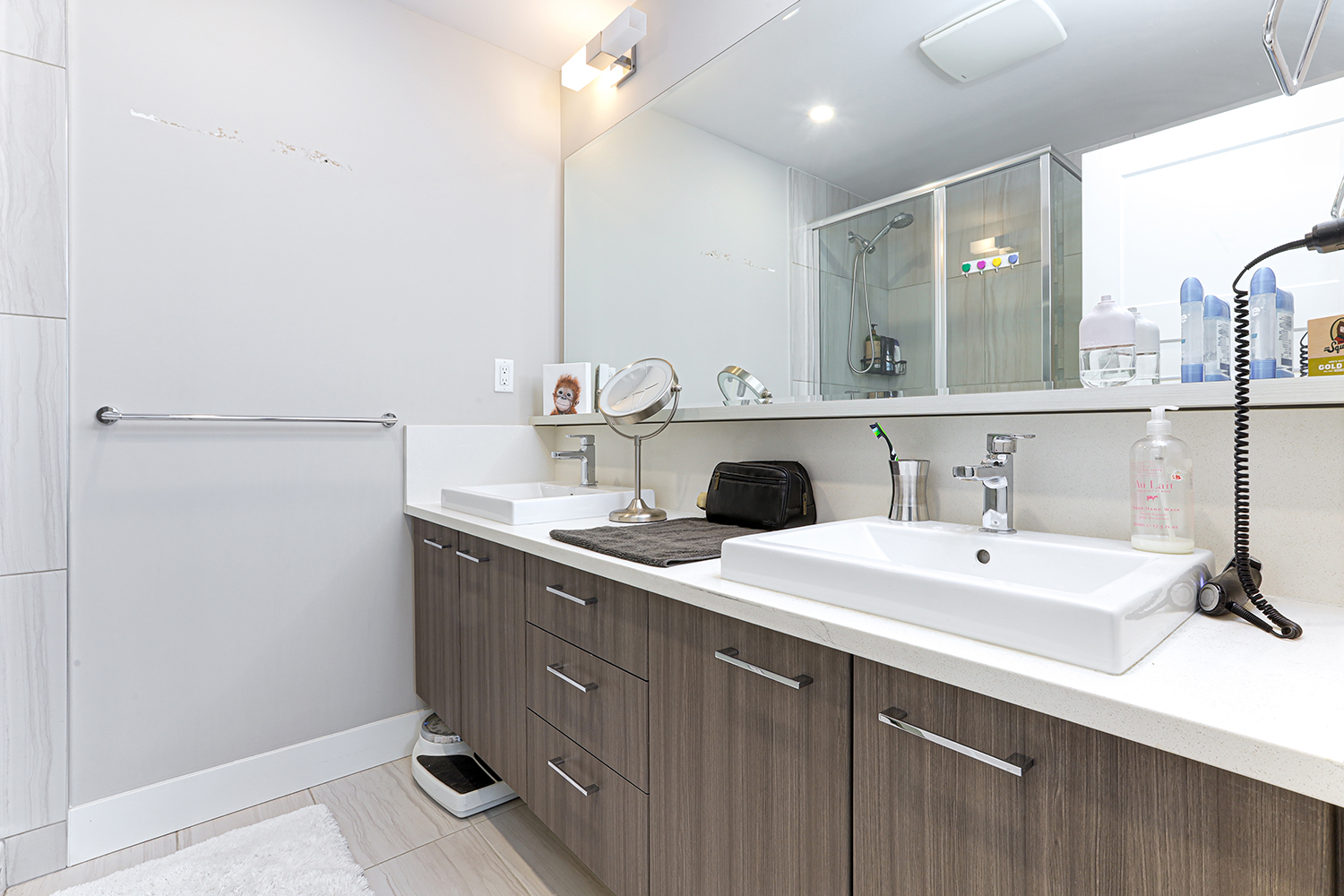 Property photo 122