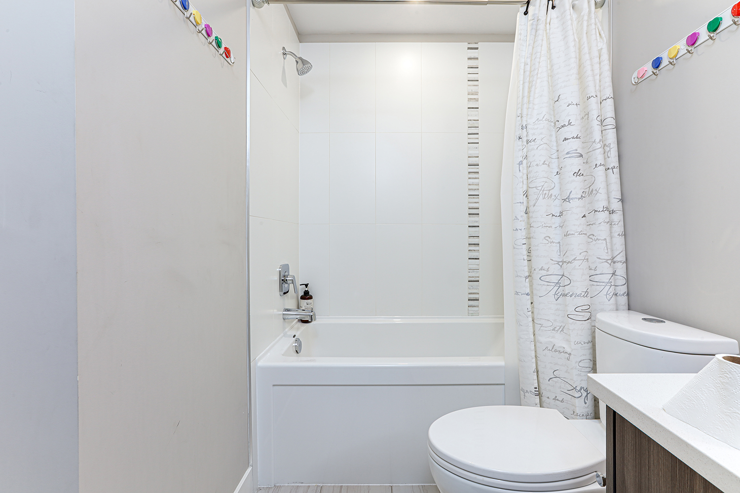 Property photo 128