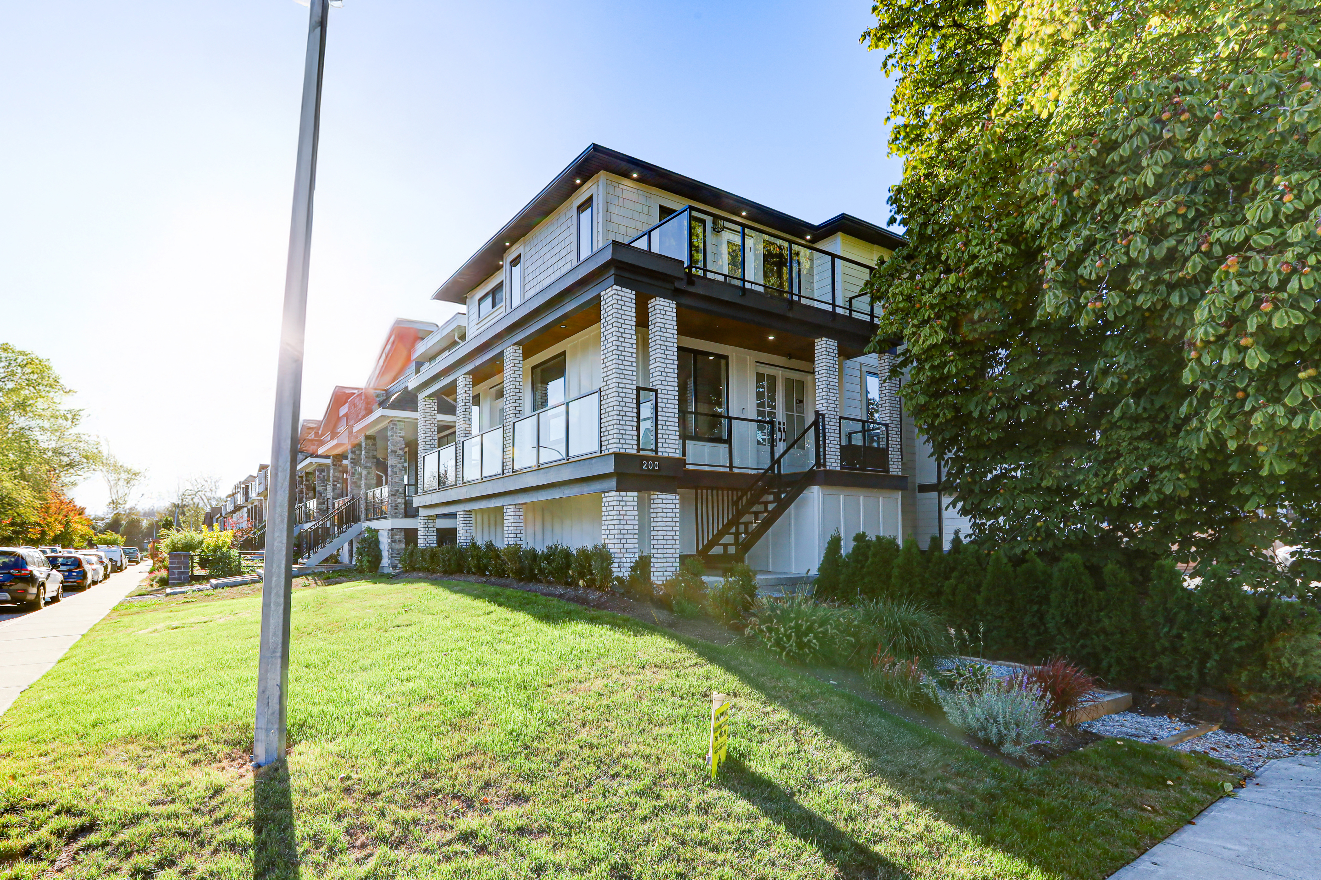 Property photo 100