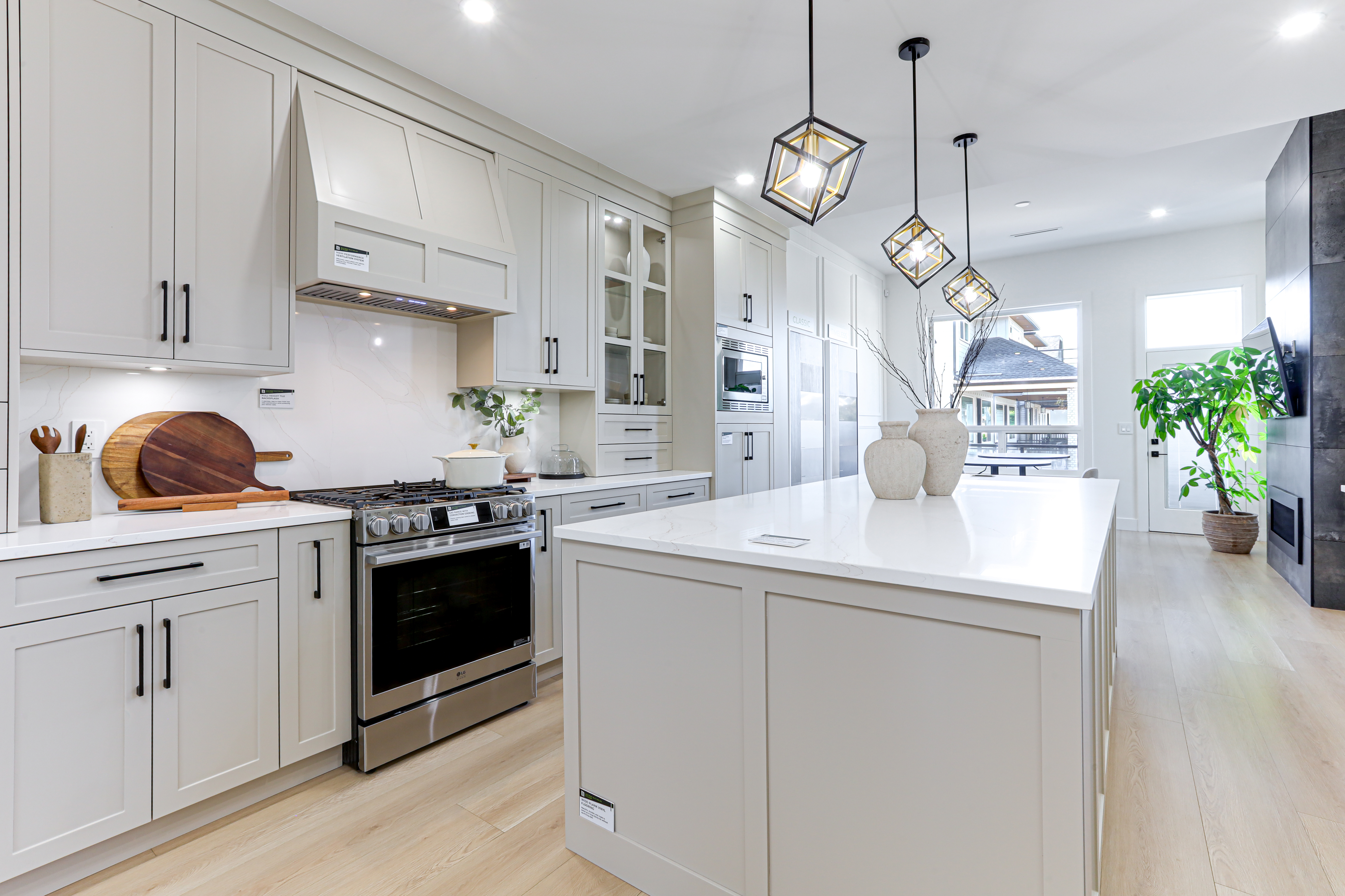 Property photo 121