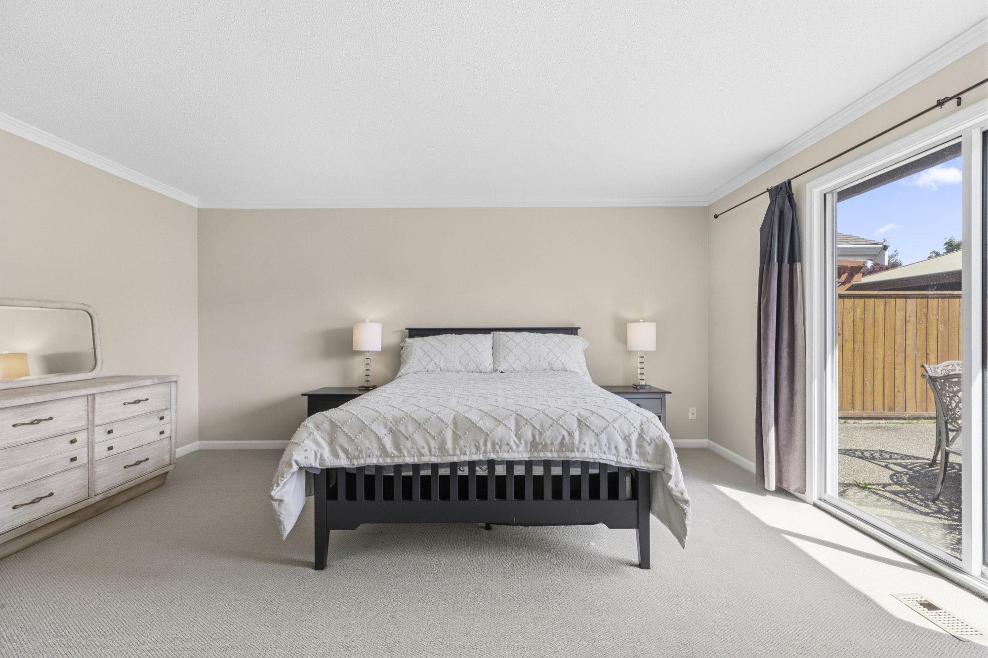 Property photo 122
