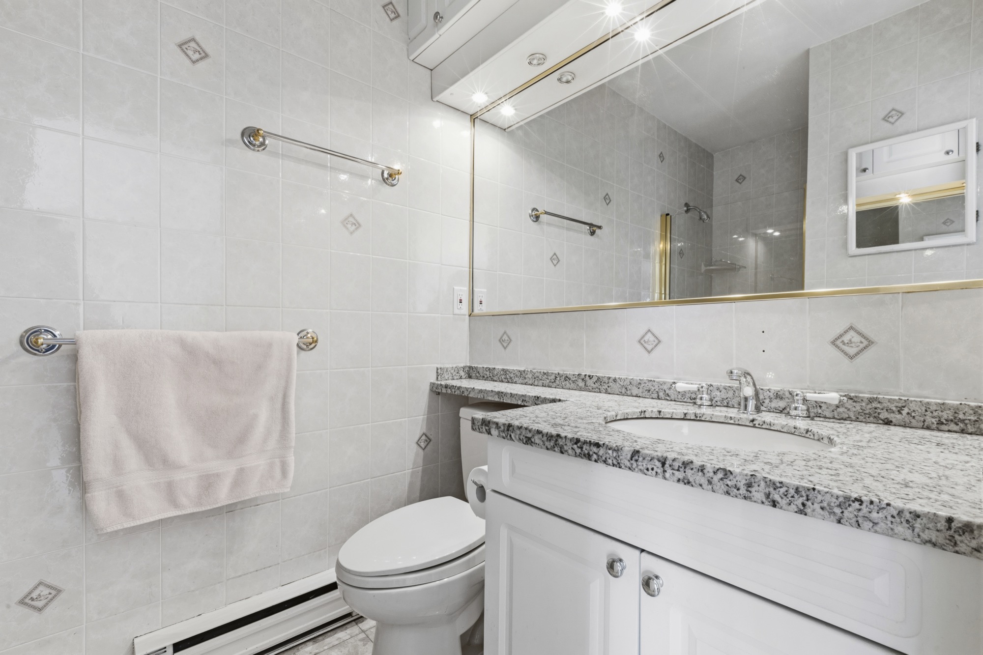 Property photo 124